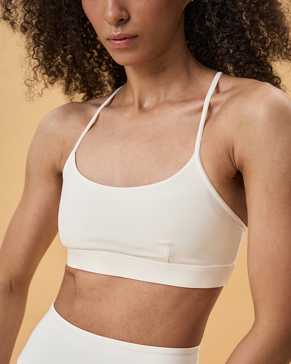 Топ спортивный легкой поддержки "Attract"