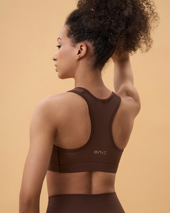 Топ спортивный средней поддержки "Triumph"